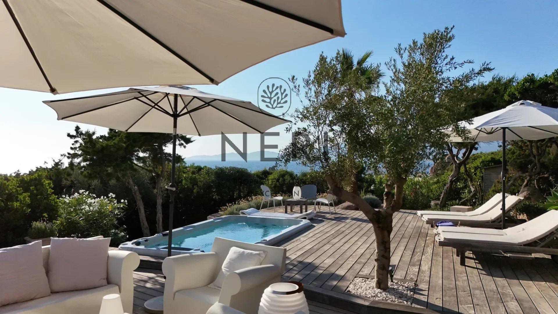 Villa NEPITA - 5 chambres, vue mer, jacuzzi