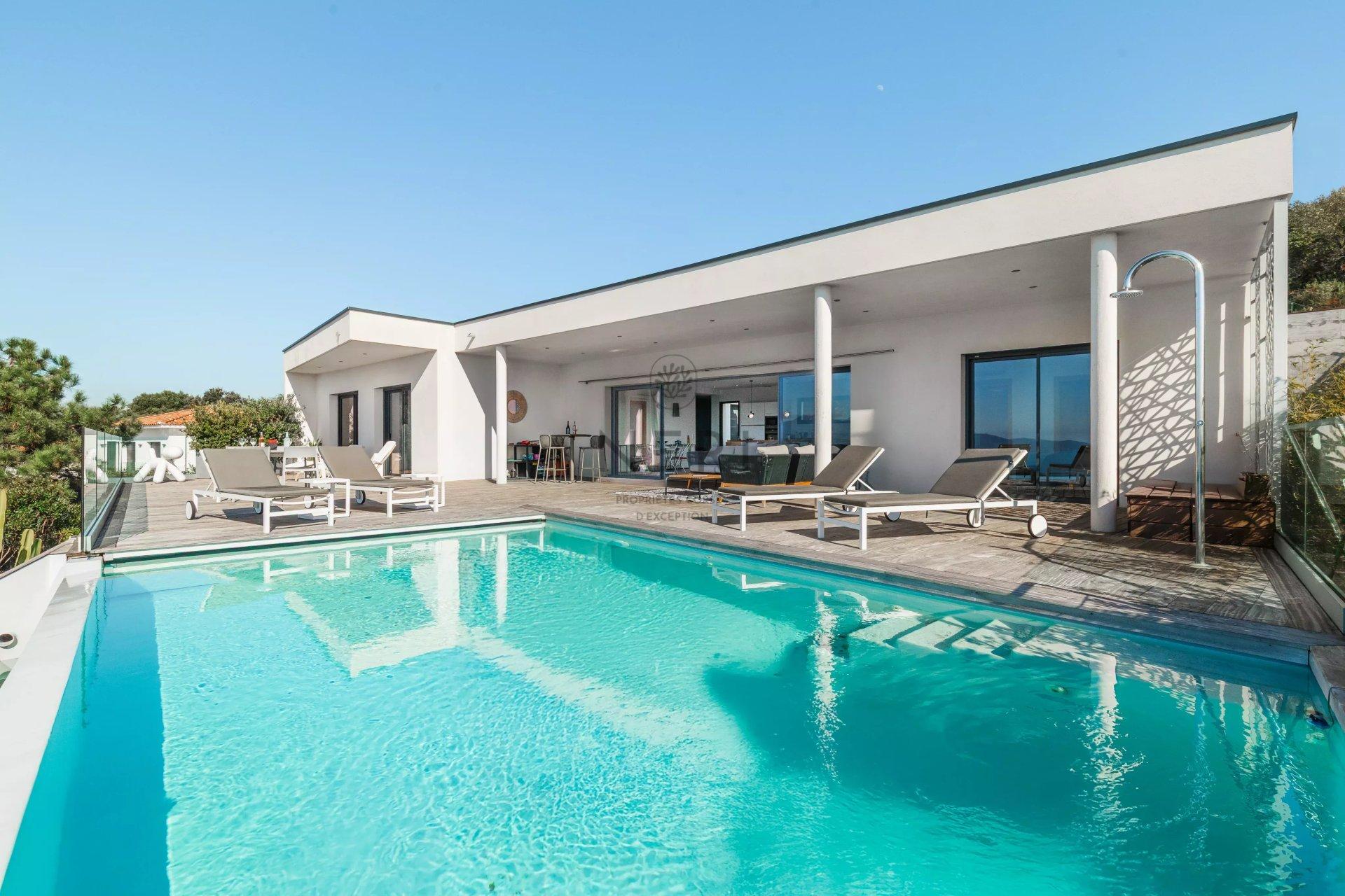 En exclusivité - Villa vue mer panoramique secteur privilégié